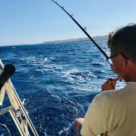 아파트 Octopusgarden Porto Cheli Rozaíika