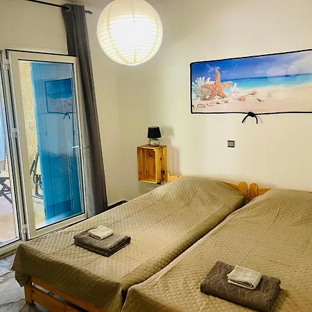 Octopusgarden Porto Cheli 아파트 Rozaíika