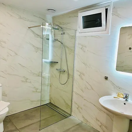 Апартаменты Octopusgarden Porto Cheli *