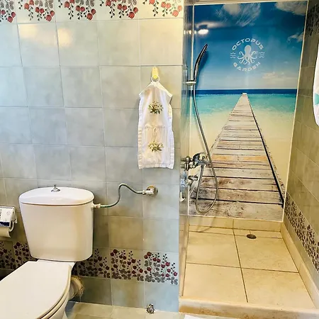 Апартаменты Octopusgarden Porto Cheli