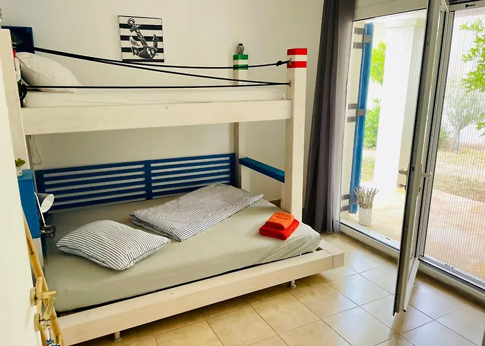 Octopusgarden Porto Cheli * Rozaíika