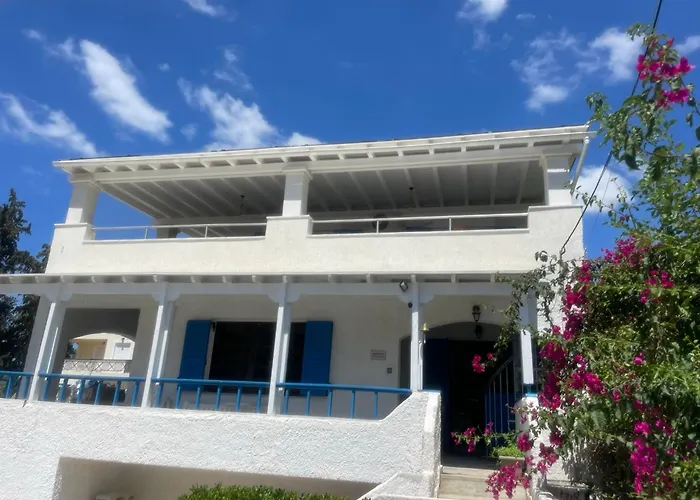 Lejlighed Octopusgarden Porto Cheli Rozaíika