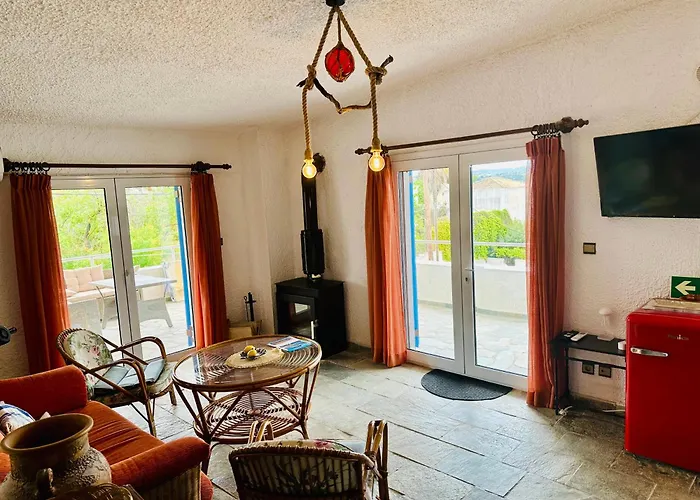 Octopusgarden Porto Cheli * Rozaíika