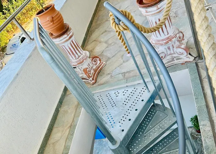 Octopusgarden Porto Cheli * Rozaíika